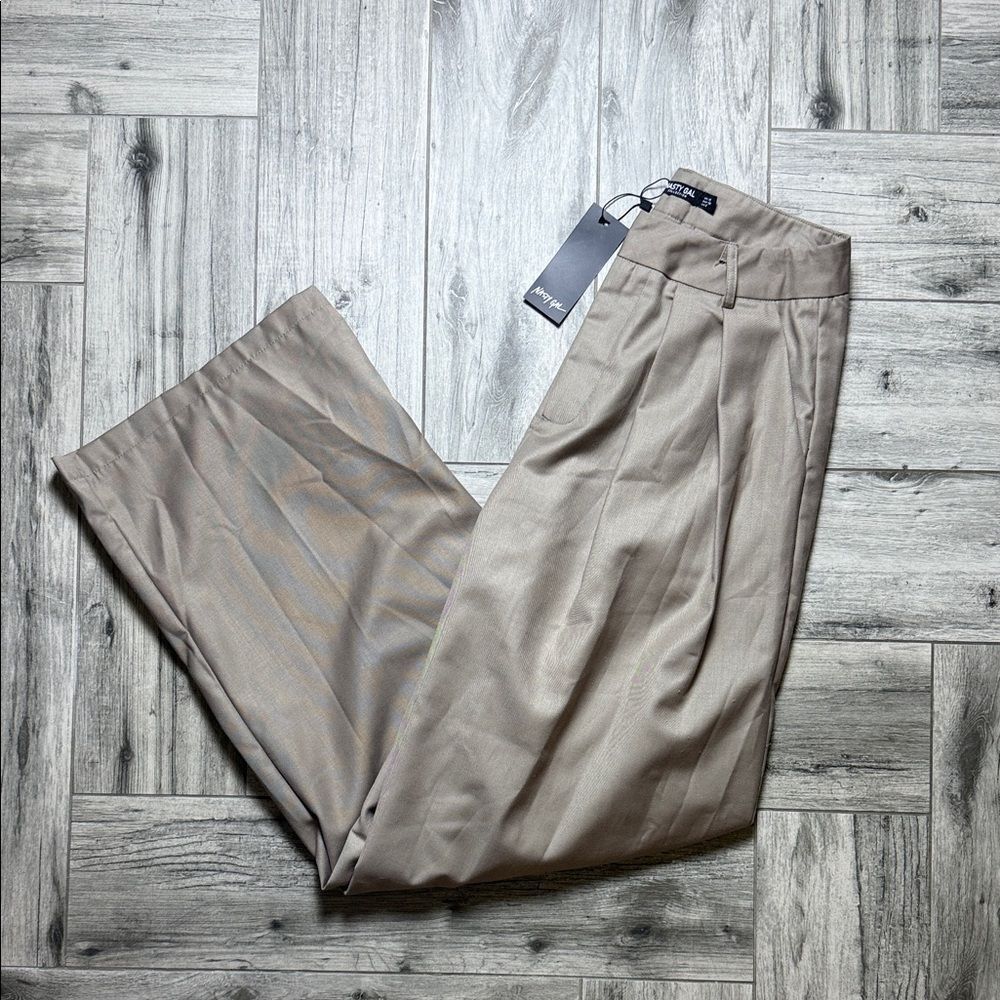 Nasty Gal When It Suits You High-Waisted Wide-Leg Trousers Size US 6